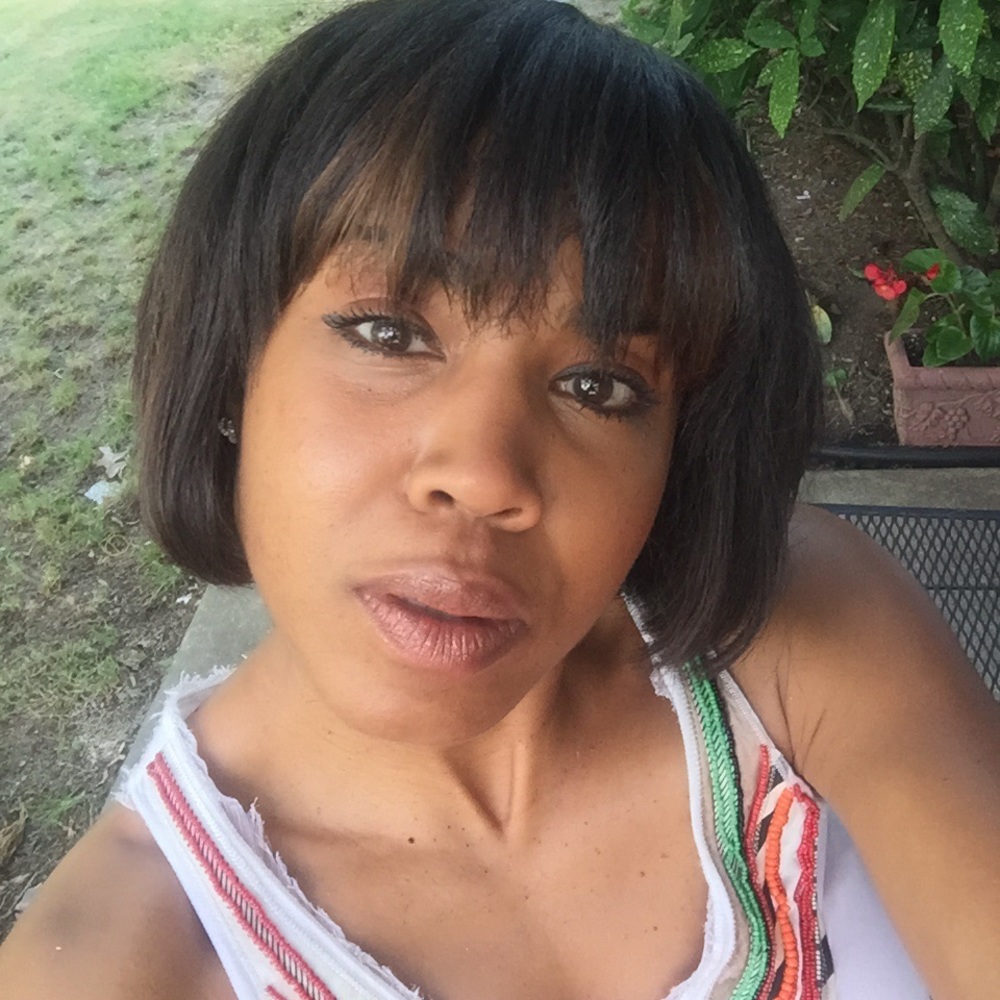 Meet your Posher, Shelia